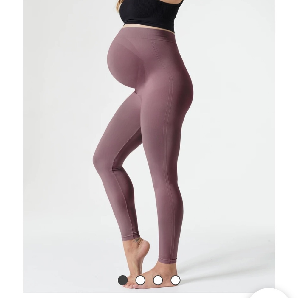 BLANQI Maternity Leggings in Mauve